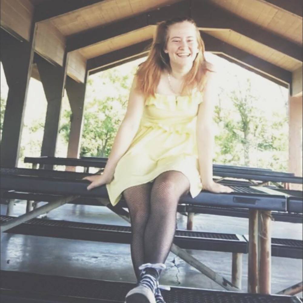 Meet your Posher, Abigail